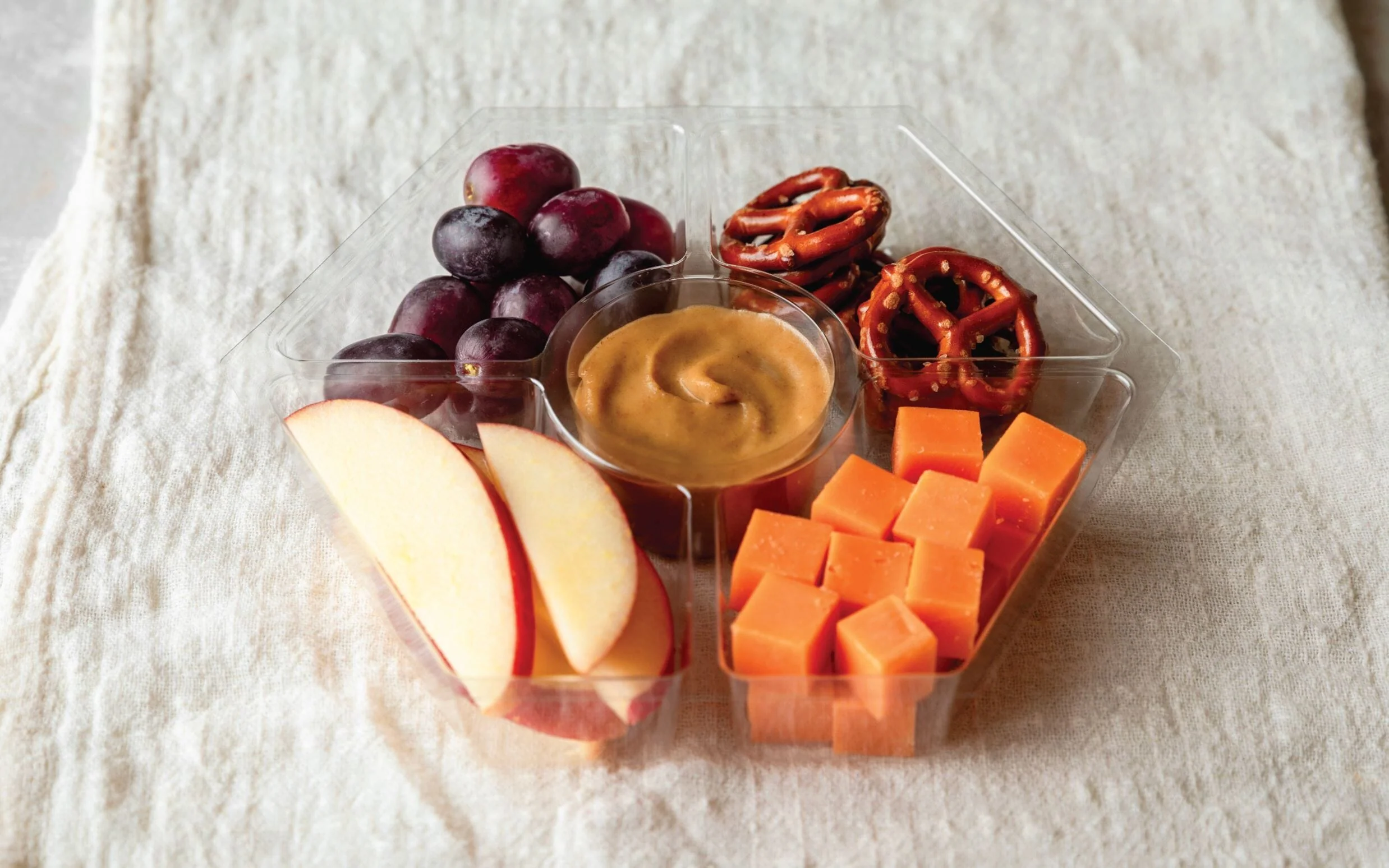 Apple & Cheddar Cheese Snack Pack - Image 3